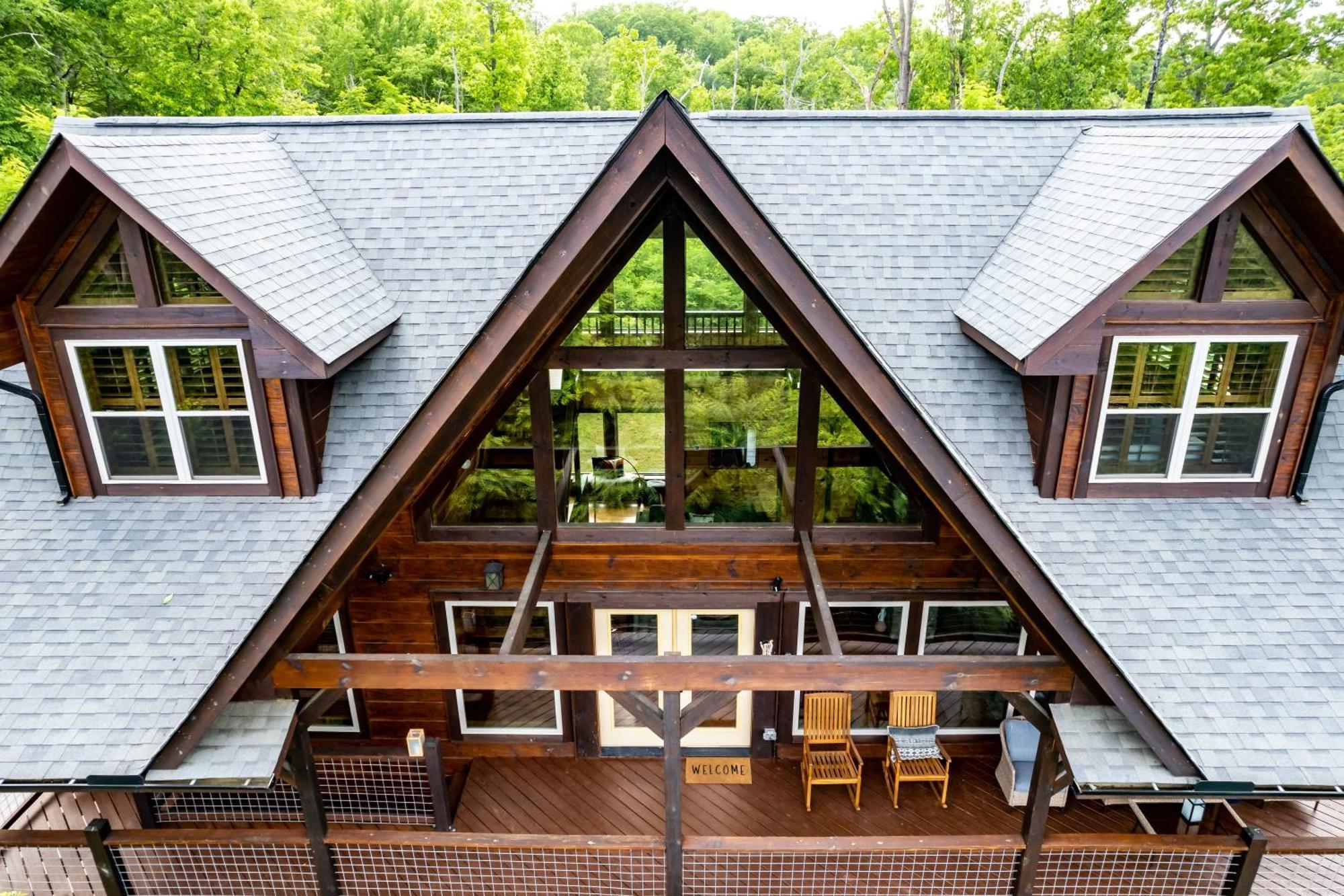The Solstice - Amenities Galore Mountain Retreat Гетлинбург Екстериор снимка