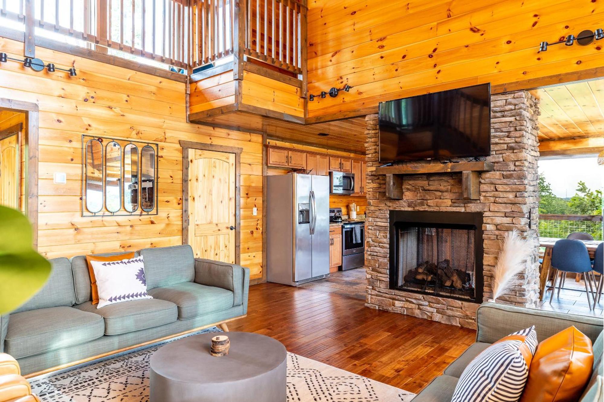 The Solstice - Amenities Galore Mountain Retreat Гетлинбург Екстериор снимка